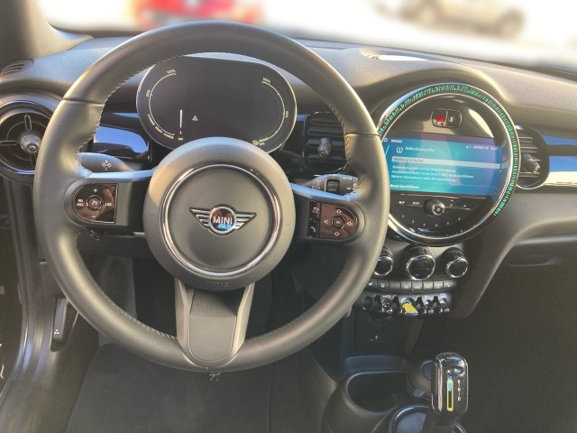Bild 6: Mini MINI Cooper SE 32,6kWh Aut.