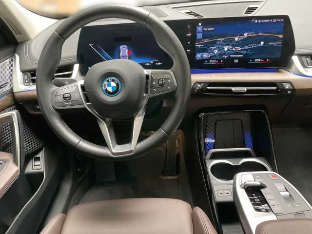 Bild 6: BMW iX1 xDrive30 U11 XE2