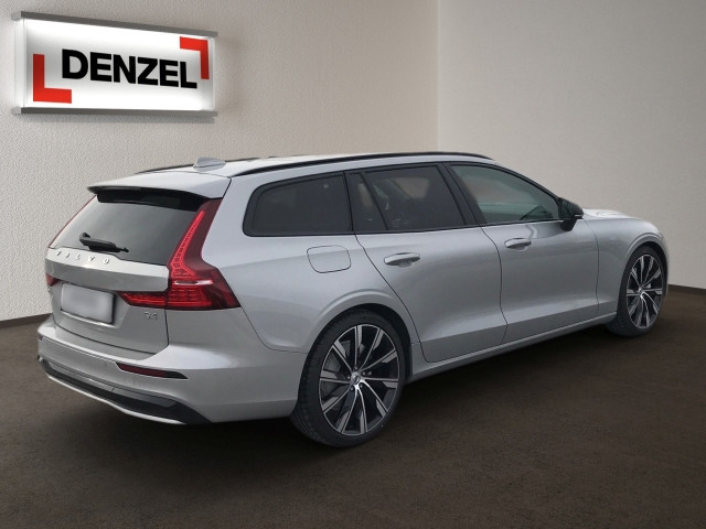 Bild 3: VOLVO PKW V60 B4 (D) Plus Dark