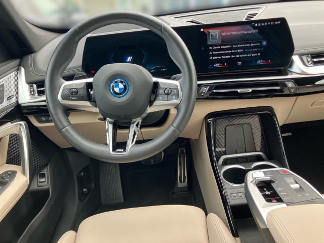 Bild 10: BMW iX1 xDrive30 64,7kWh