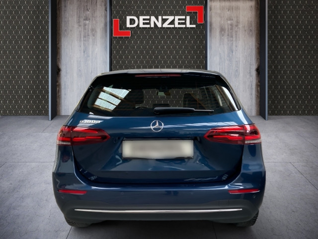 Bild 2: Mercedes B 180 d Aut.