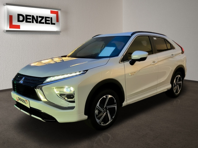 Bild 1: Mitsubishi Eclipse Cross PHEV 2,4 4WD Intense+ 45 Jahre