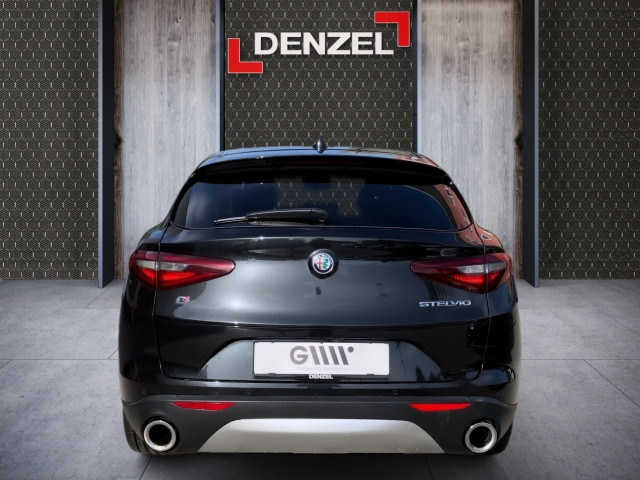 Bild 9: Alfa Stelvio 2.0 ATX AWD Automatik 280 PS