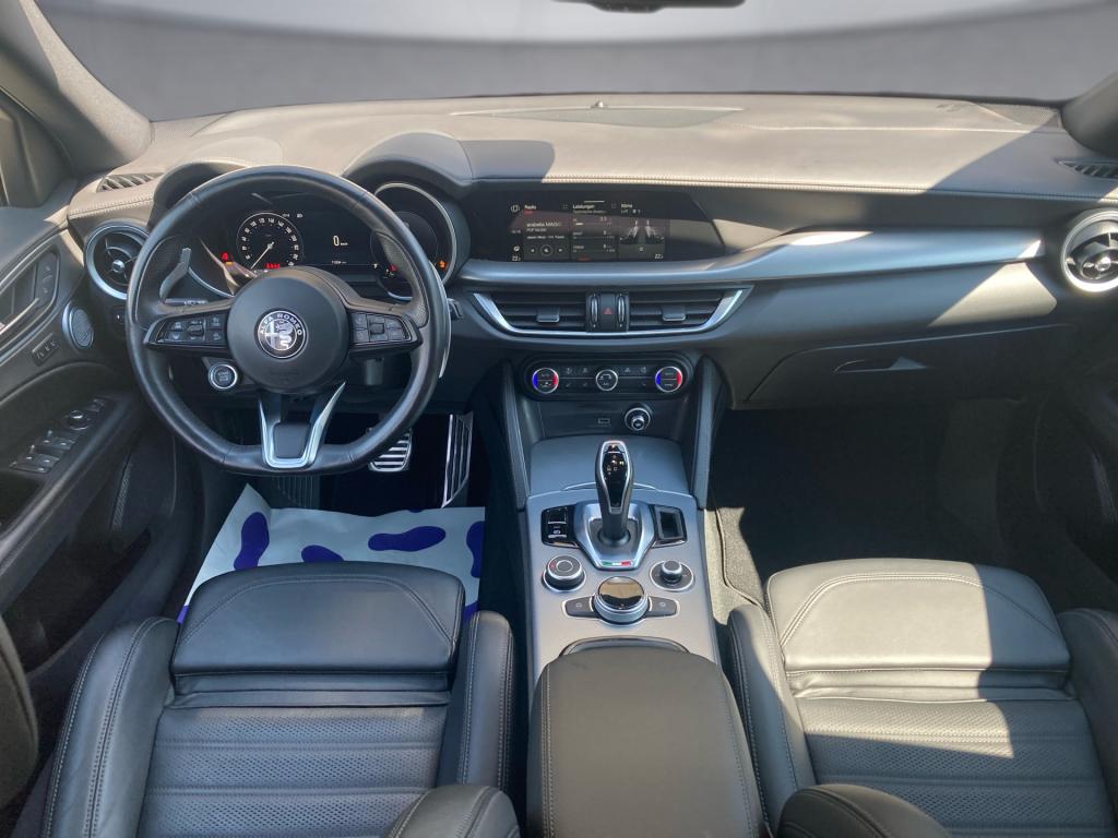 Bild 8: Alfa Stelvio Veloce 2,0 16V 280 AT8 Q4