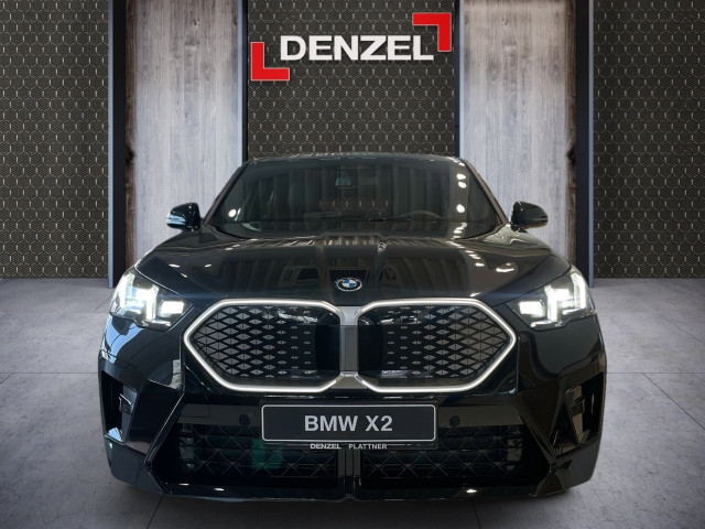 Bild 1: BMW iX2 xDrive30 U10 XE2