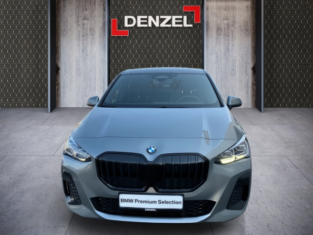 Bild 2: BMW 218d Active Tour B47