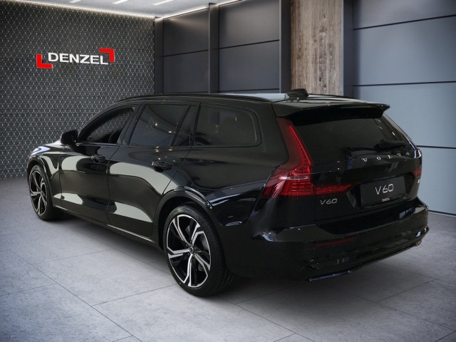 Bild 2: VOLVO PKW V60 Plus, B3 Mild Hybrid, Benzin, Dark