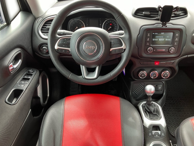 Bild 6: Jeep Renegade 1.6 EtorQ 110 Sport