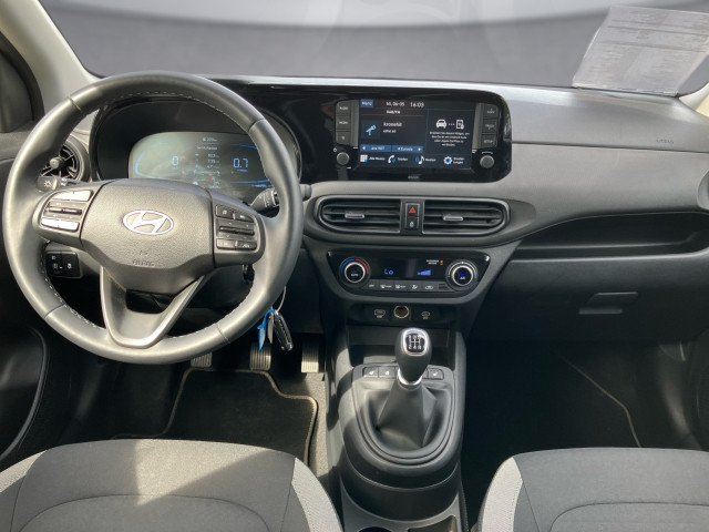 Bild 8: Hyundai i10 Trend Line 1,0/B