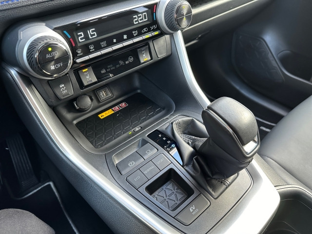 Bild 7: Toyota RAV4 Style 2,5, 218 PS 4x2 Hybrid