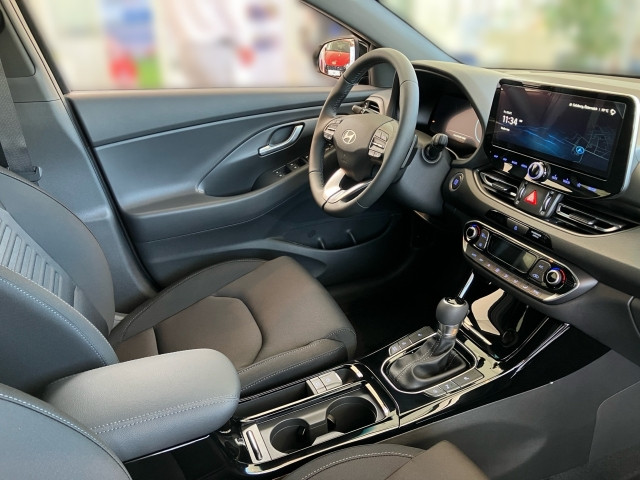 Bild 4: Hyundai i30 Kombi - PD GO Plus 1.5 TGDI DCT 48V