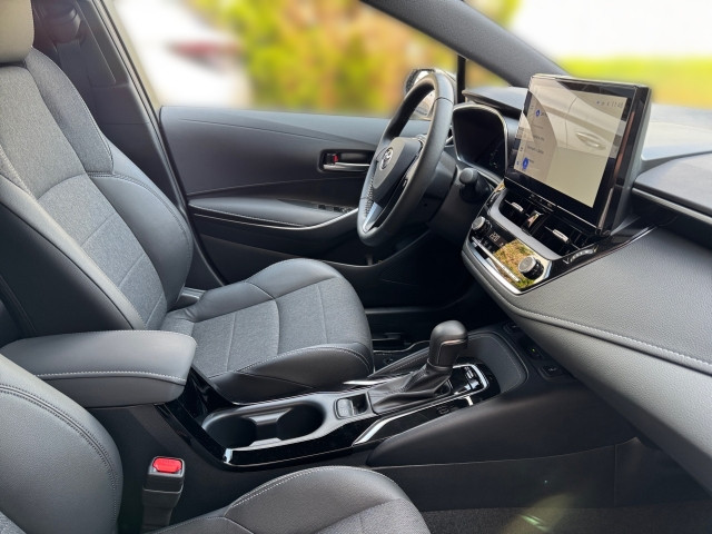 Bild 5: Toyota Corolla 1,8l Hybrid 5 Türer Active Drive