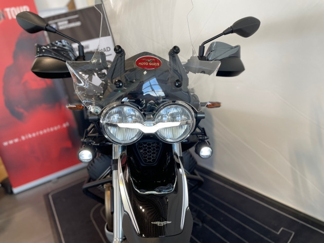 Bild 9: Moto Guzzi Motorrad Moto Guzzi V85 TT Guardia d'Onore