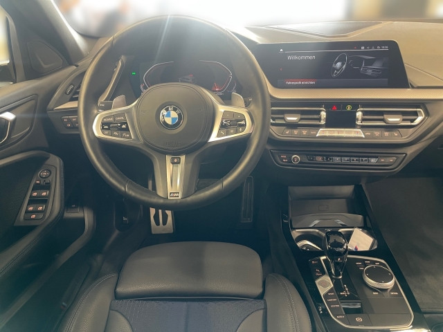 Bild 6: BMW 118d 5-Türer F40 B47