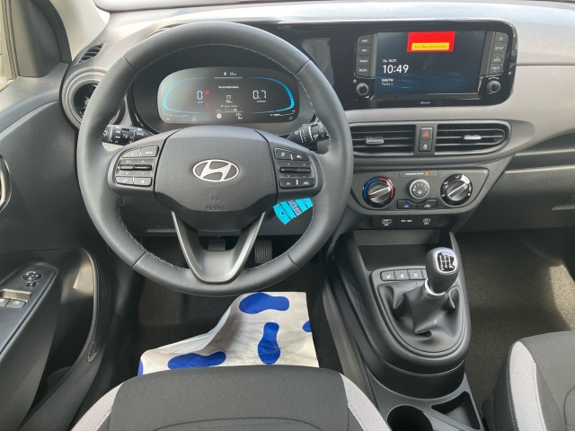 Bild 10: Hyundai i10 GO 1,0 MT