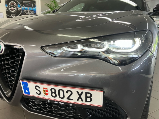 Bild 11: Alfa Stelvio Veloce 2.0 Benzin 280