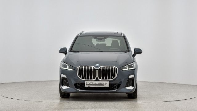 Bild 8: BMW 230e xDrive Active Tourer U06 XB2