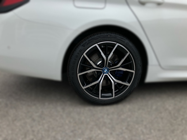 Bild 4: BMW 530e xDrive Touring G31 XB1