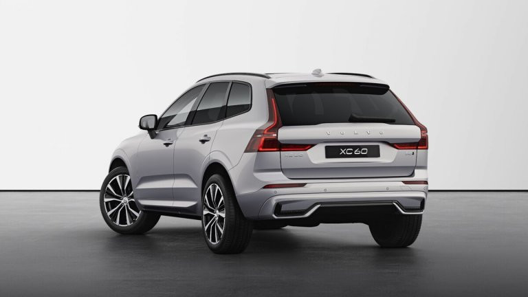 Bild 1: VOLVO PKW XC60 Ultra, T6 Plug-in Hybrid, Elektrisch/Benzin, Dark