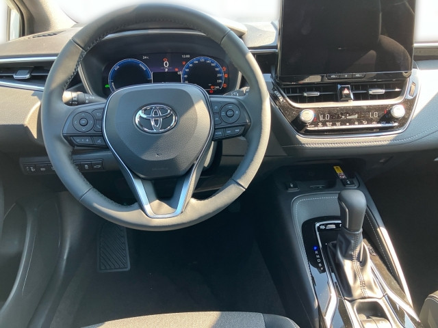 Bild 6: Toyota Corolla 1,8l Hybrid TS Active Drive