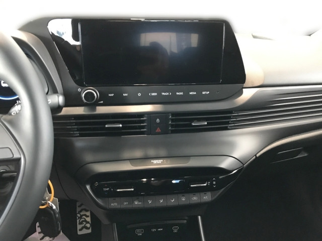 Bild 12: Hyundai Bayon GO Plus 1.2 MPI y5bu1