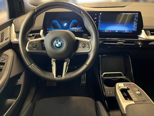 Bild 6: BMW 230e xDrive Active Tourer U06 XB2