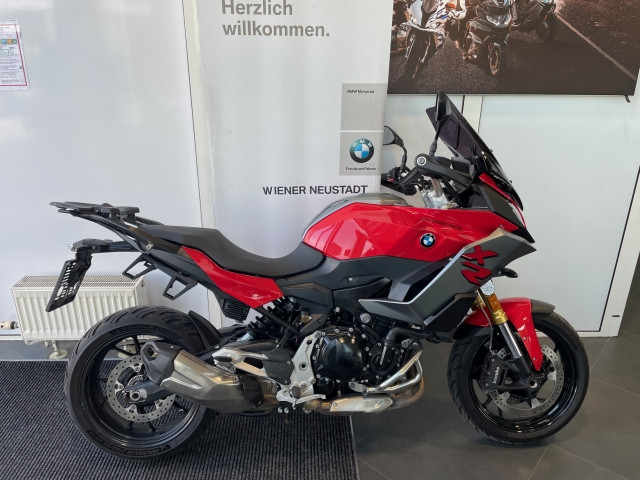 Bild 1: BMW Motorrad F 900 XR