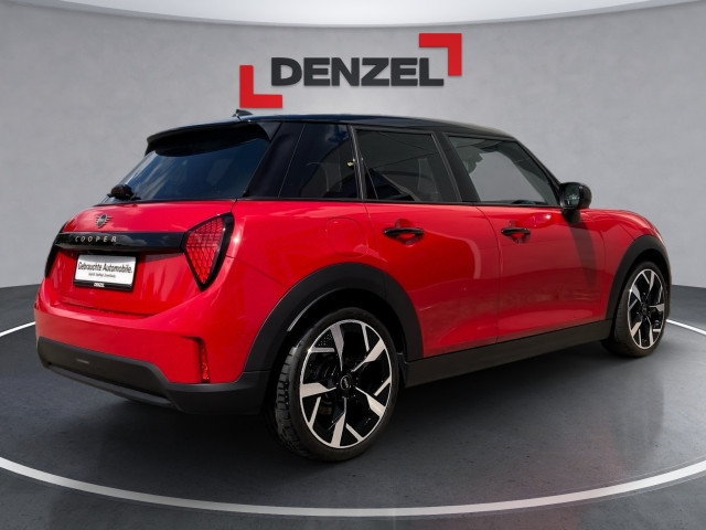 Bild 3: Mini Cooper C 5-Türer F65