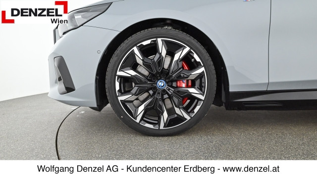 Bild 10: BMW i5 M50 xDrive Touring G61 XE2