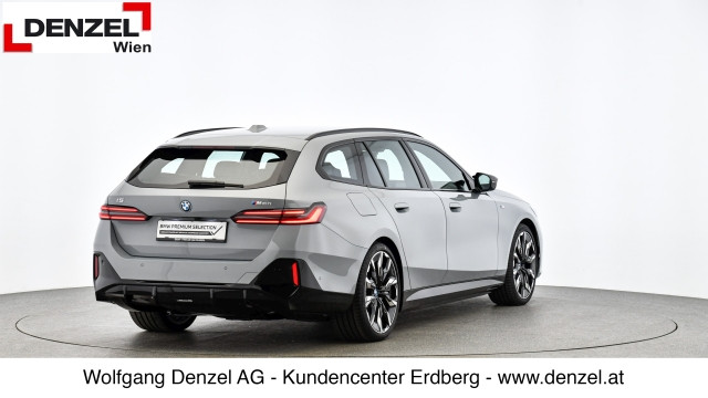 Bild 3: BMW i5 M50 xDrive Touring G61 XE2