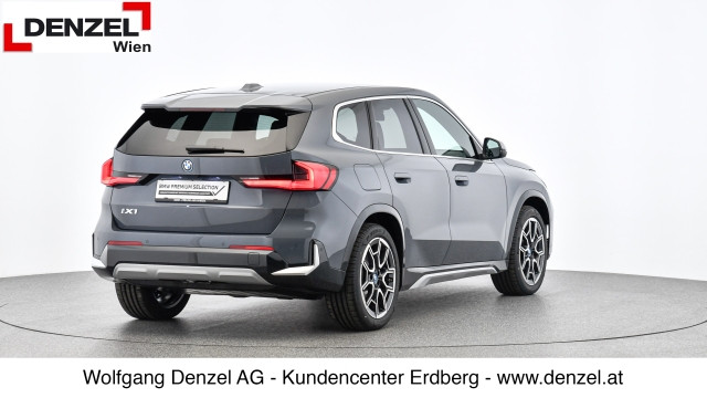 Bild 3: BMW iX1 xDrive30 U11 XE2