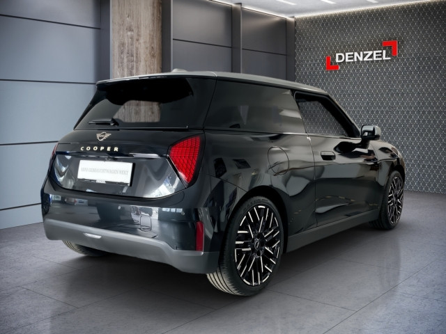 Bild 1: Mini Cooper C J01 HC0