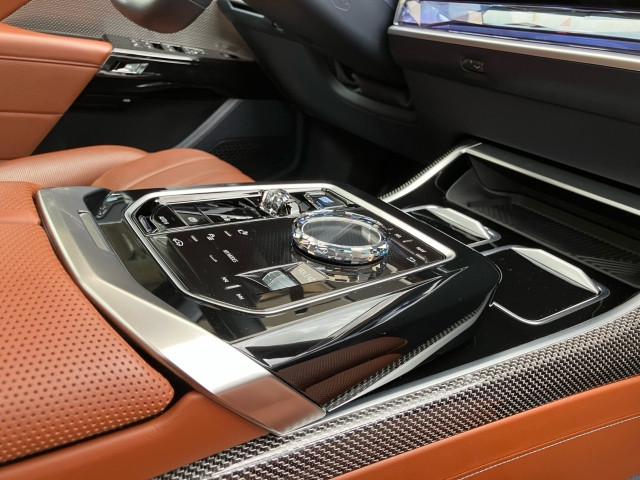 Bild 7: BMW i7 xDrive60 G70 XE2