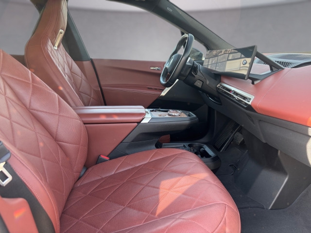 Bild 10: BMW PKW i-Serie iX xDrive50 i20 XE2