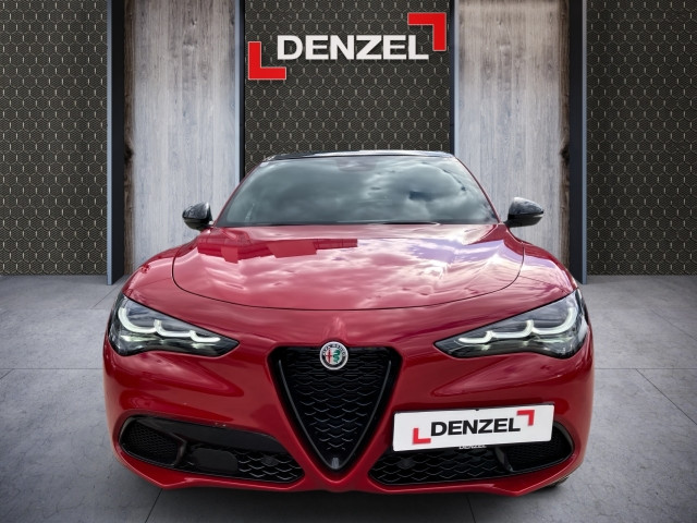 Bild 12: Alfa Stelvio Veloce 2.2 Diesel 210