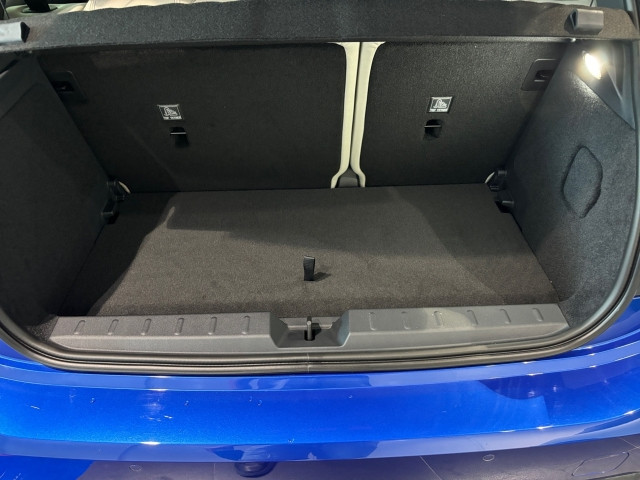 Bild 9: Mini Cooper E J01 HC0