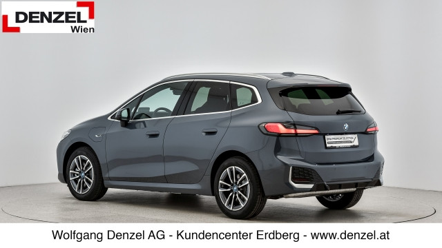 Bild 2: BMW 230e xDrive Active Tourer U06 XB2