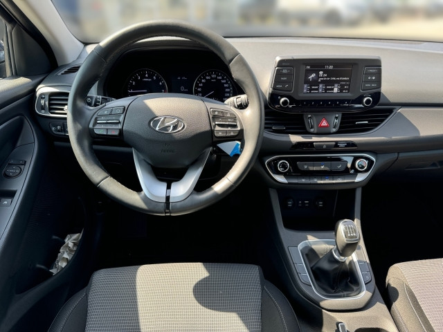 Bild 6: Hyundai i30 1,4 MPI GL