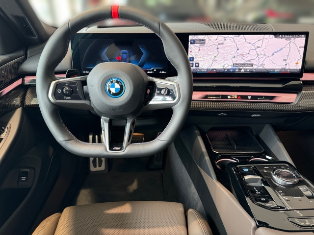 Bild 10: BMW i5 M60 xDr Tour G61