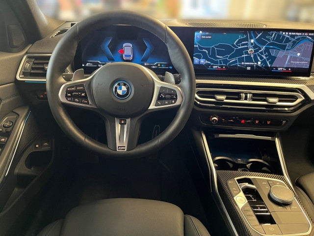 Bild 6: BMW 330e xDrive Touring G21 XB1