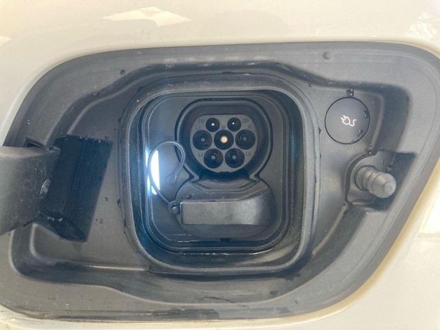 Bild 9: VOLVO PKW EC40 Single Motor Extended Range Ultra