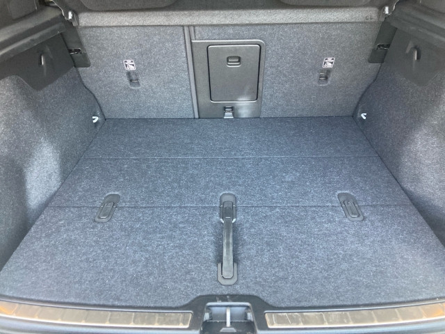 Bild 8: VOLVO PKW EC40 Single Motor Extended Range Ultra