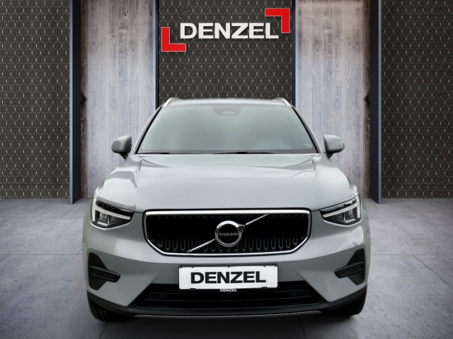 Bild 12: VOLVO PKW XC40 Core, B3 Mild Hybrid, Benzin