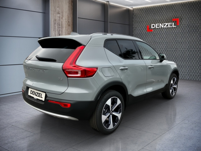 Bild 3: VOLVO PKW XC40 Core, B3 Mild Hybrid, Benzin