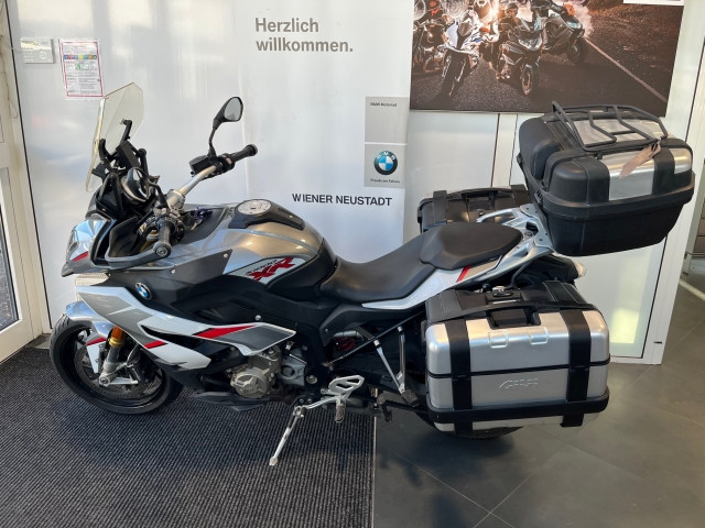 Bild 2: BMW Motorrad S 1000 XR