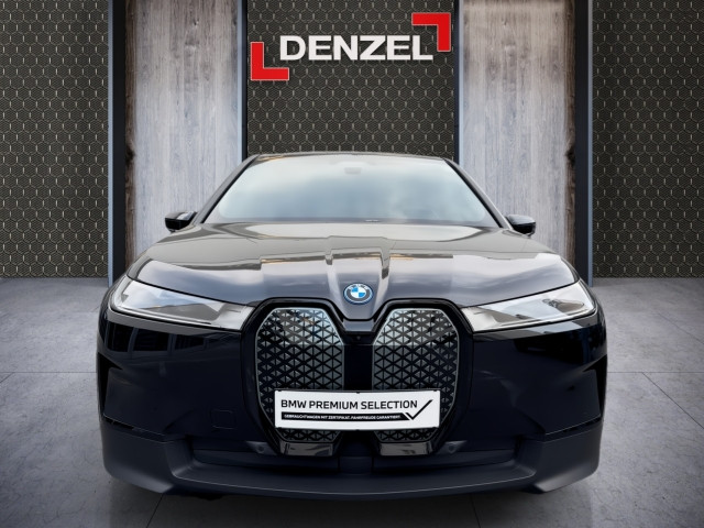 Bild 2: BMW iX xDrive40 I20 XE2