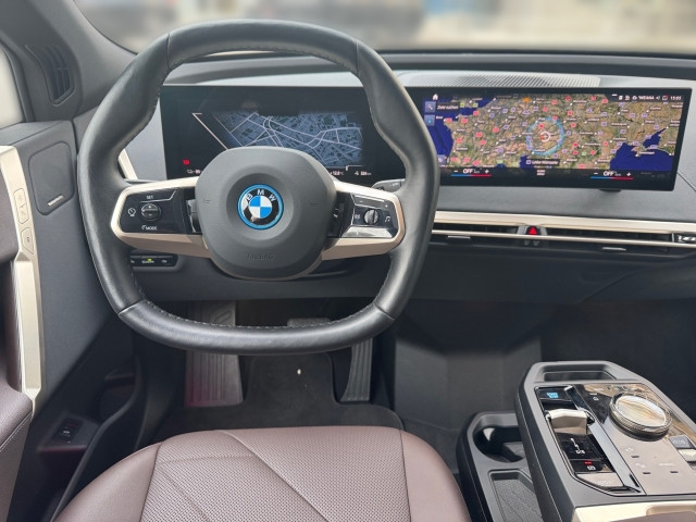 Bild 6: BMW iX xDrive40 I20 XE2