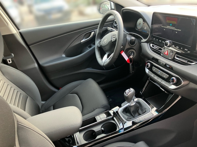 Bild 12: Hyundai i30 Kombi - PD GO 1.5 DPI