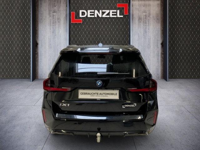 Bild 10: BMW iX1 xDrive30 U11 XE2