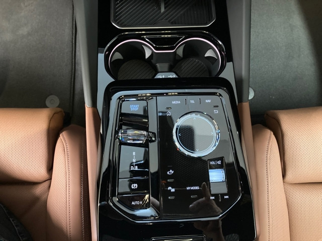 Bild 12: BMW i5 eDrive40 Limousine G60 HA0